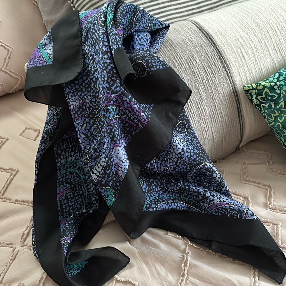Vintage Liz Sinclair Scarf